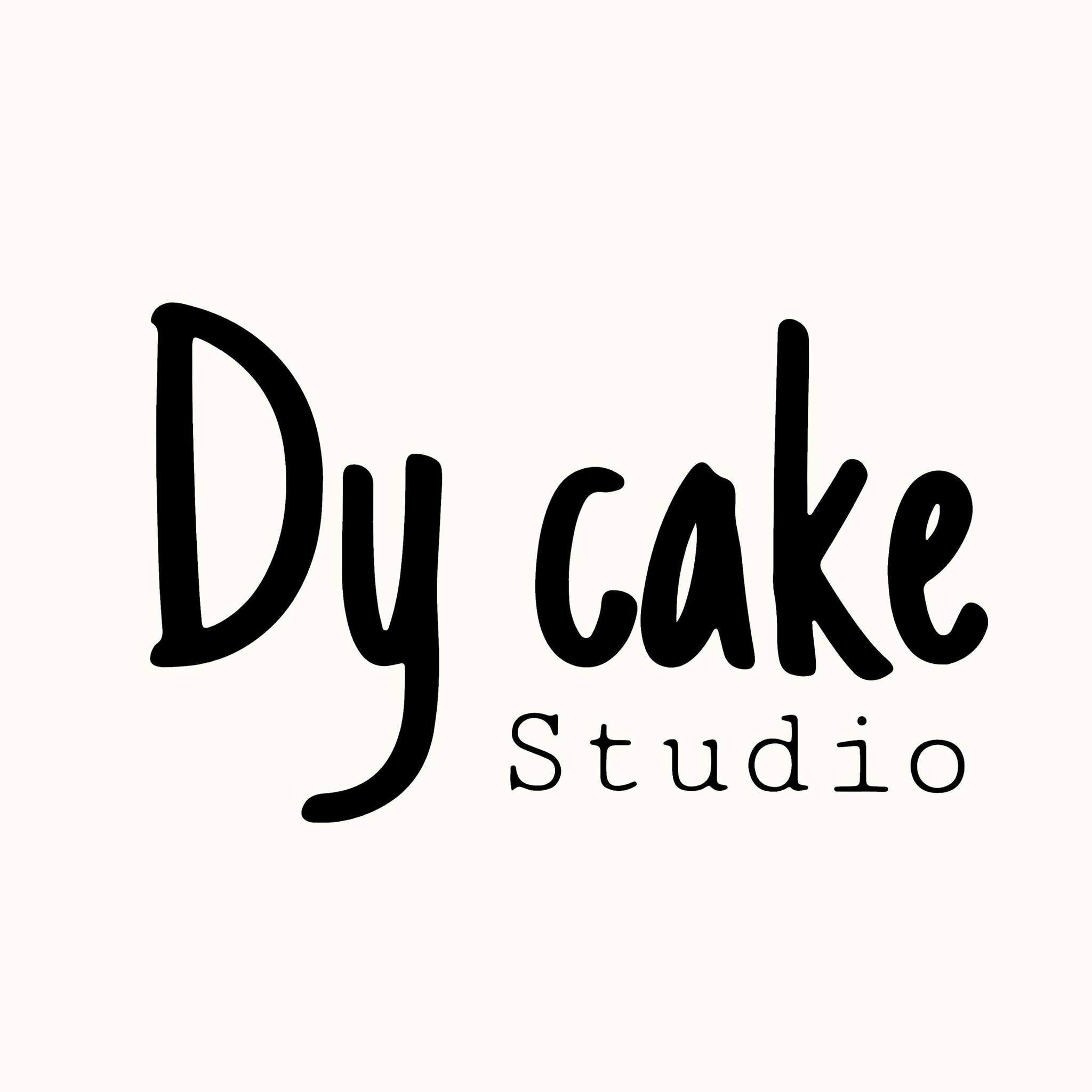 Logo Dy Cake Studio